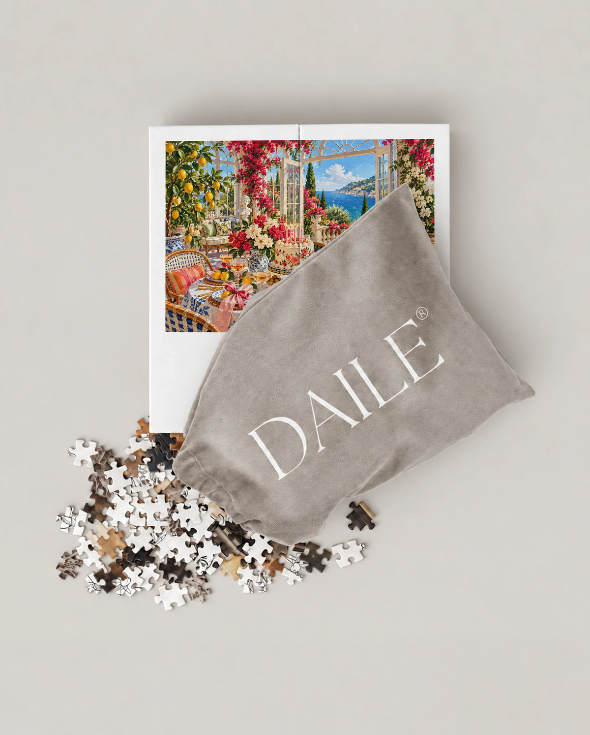 DAILE Mini set seen from above with pouch #set:mini