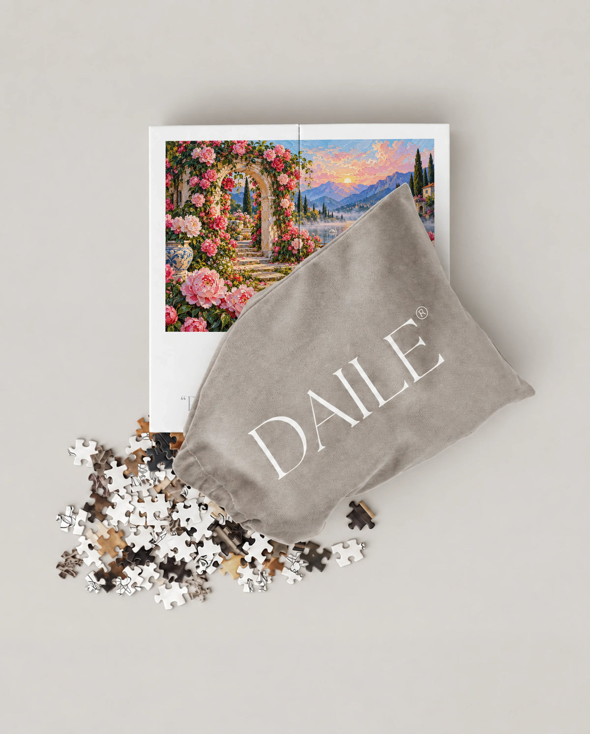 DAILE Mini set seen from above with pouch #set:mini