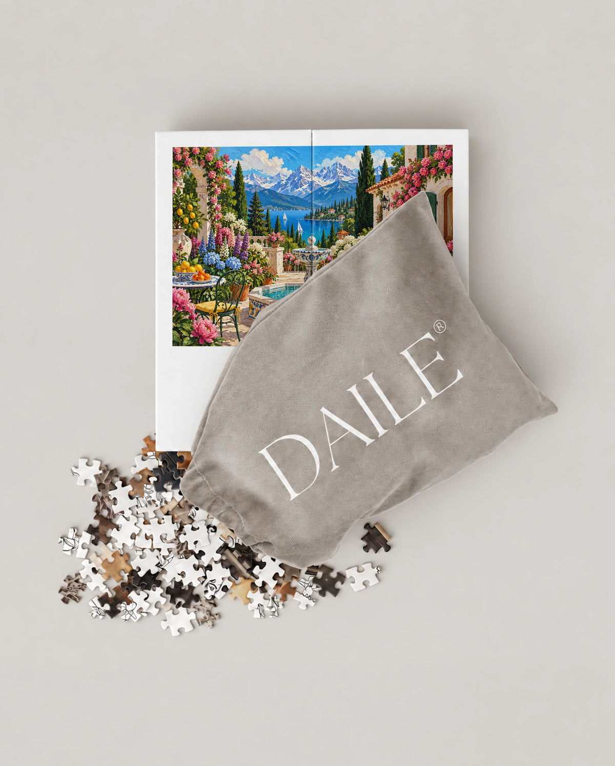 DAILE Mini set seen from above with pouch #set:mini