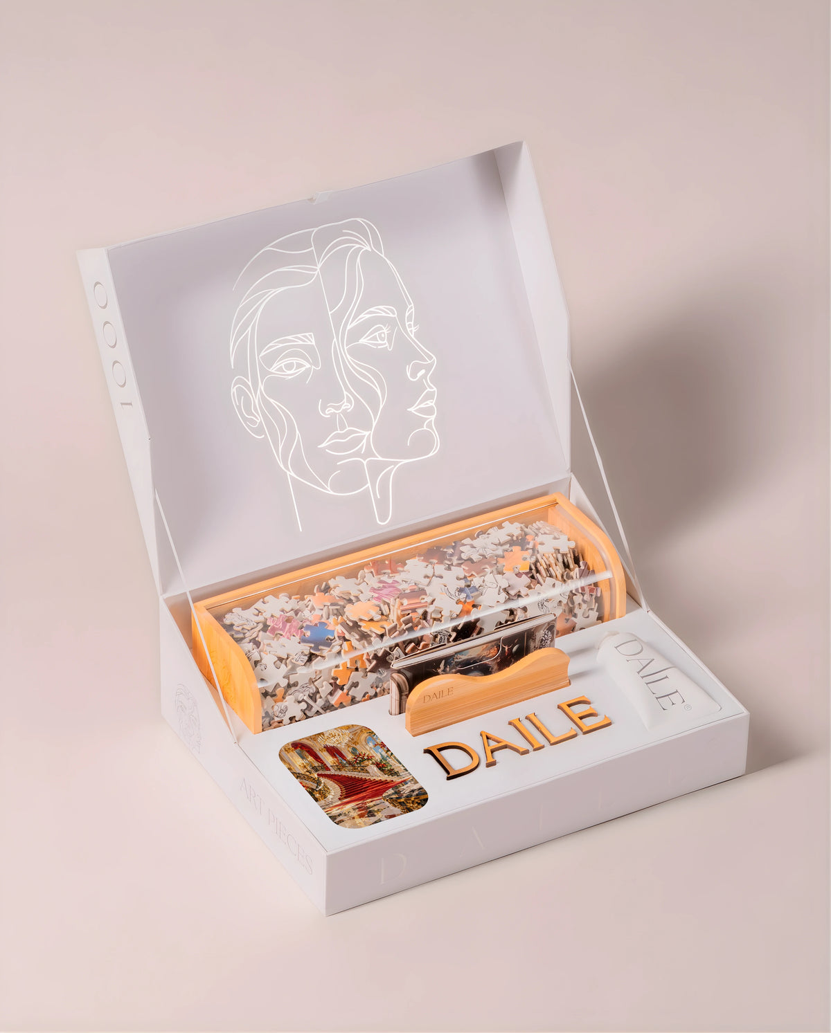 DAILE Classic gift box, open, without candle #set:classic