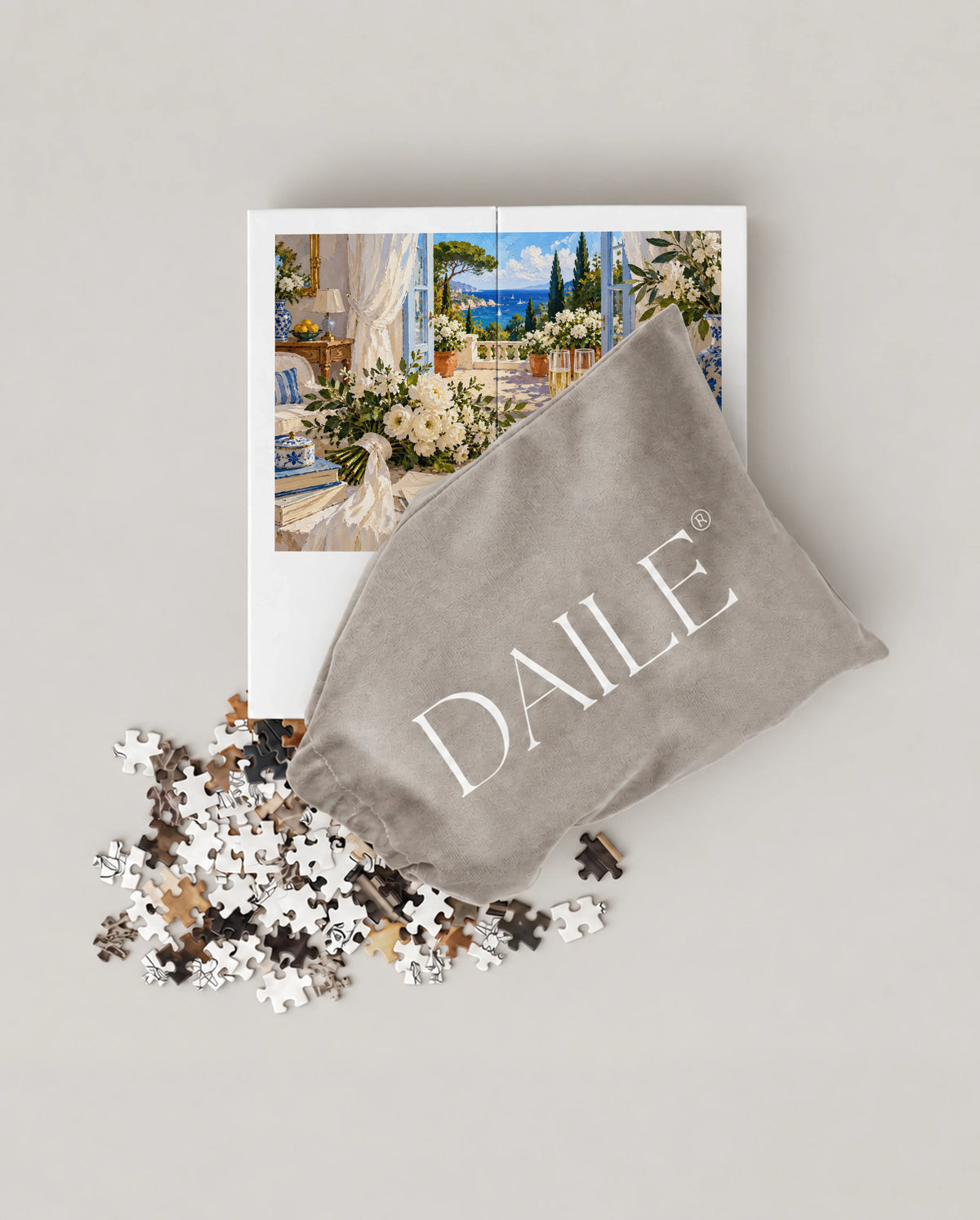 DAILE Mini set seen from above with pouch #set:mini