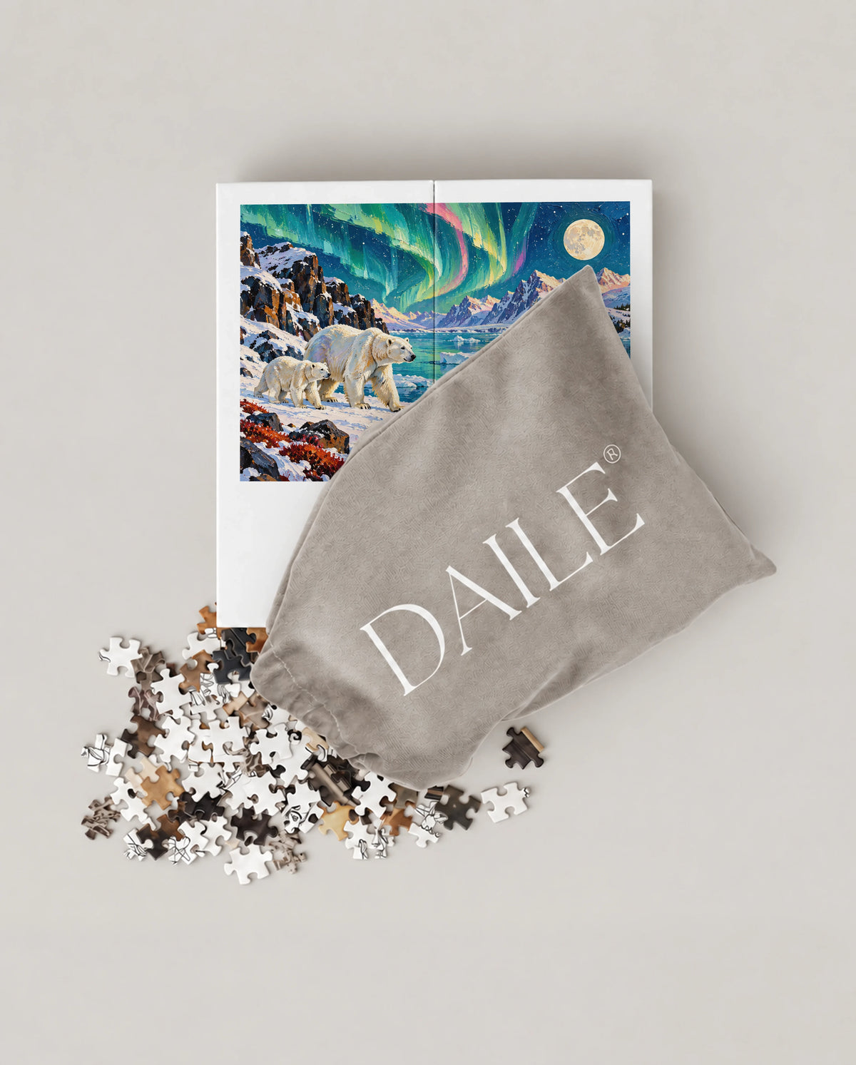 DAILE Mini set seen from above with pouch #set:mini