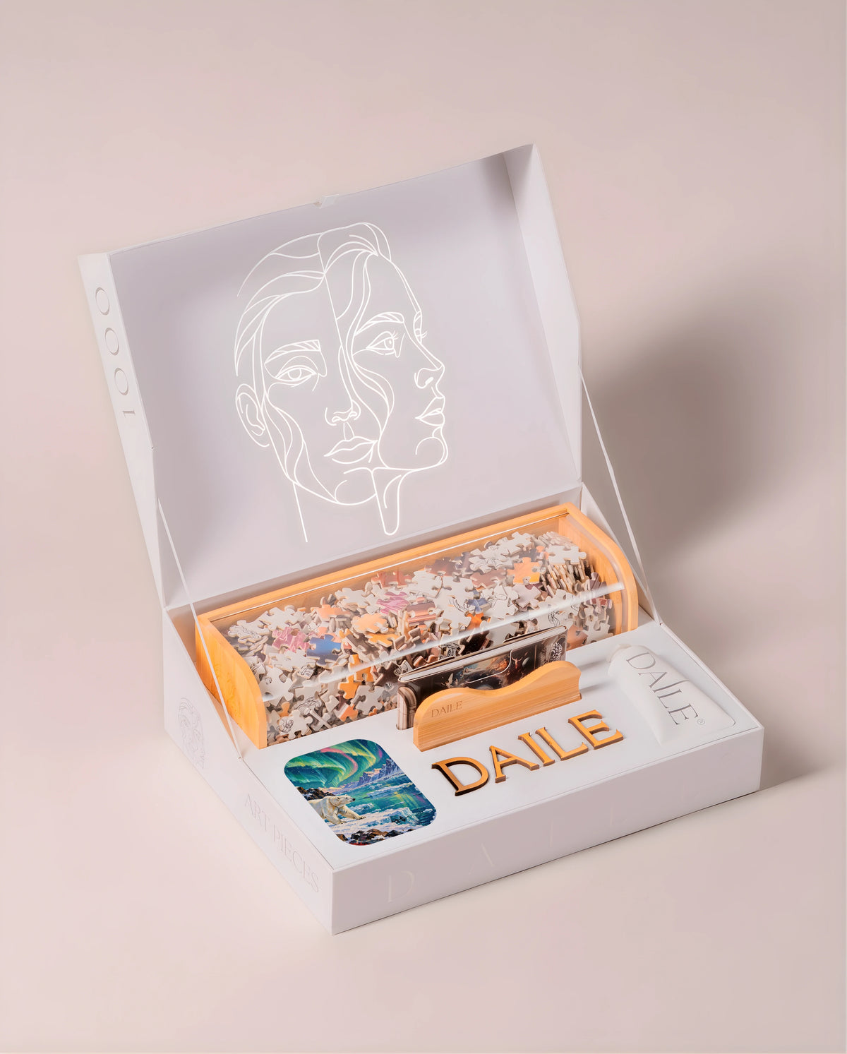 DAILE Classic gift box, open, without candle #set:classic
