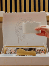 Premium DAILE art gift box with bamboo storage and collectible puzzle experience