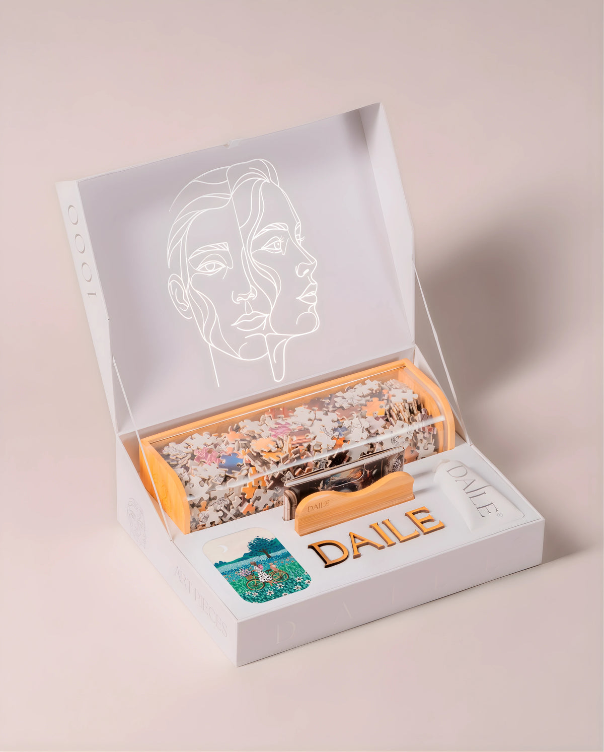DAILE Classic gift box, open, without candle #set:classic