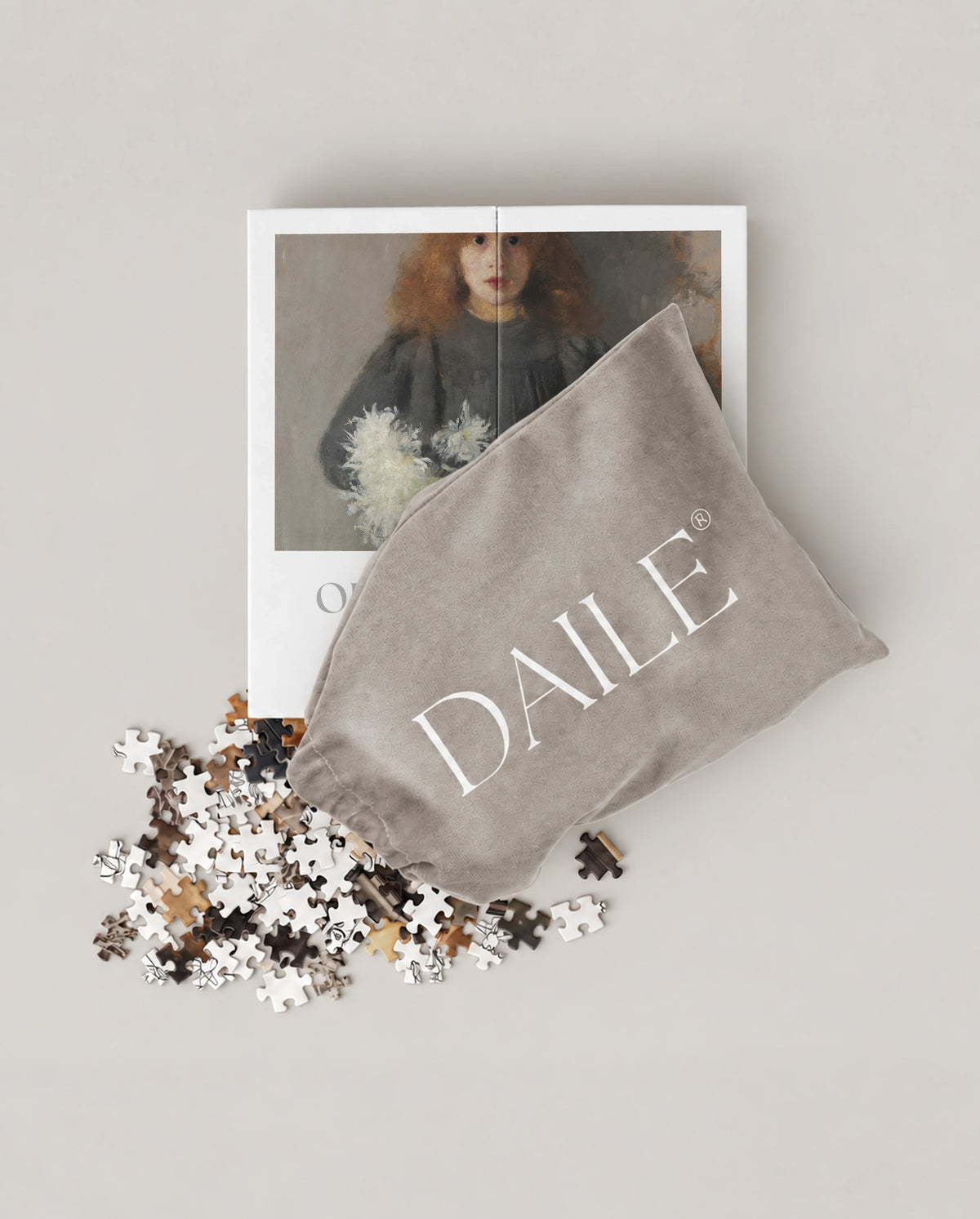 DAILE Mini set seen from above with pouch #set:mini