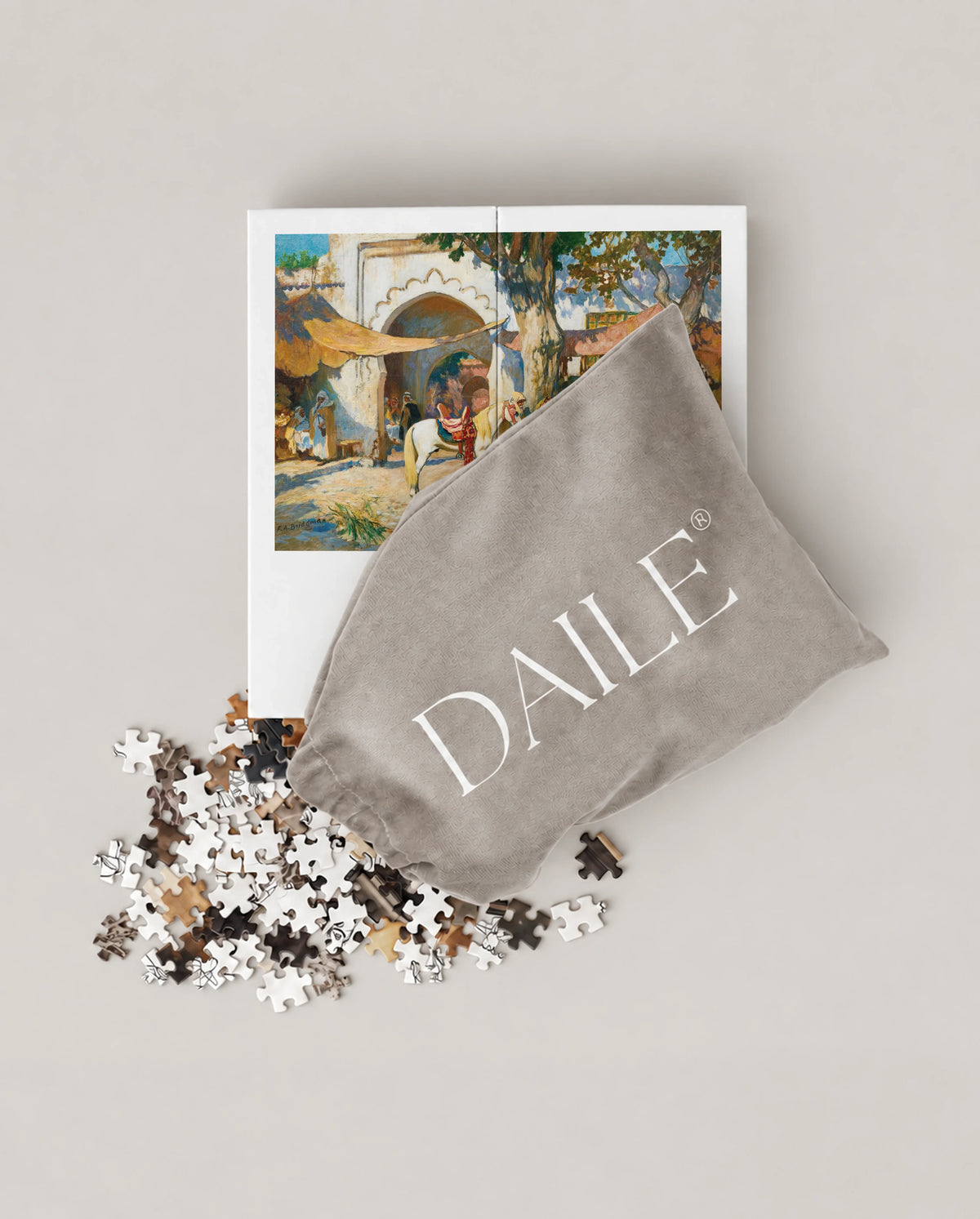 DAILE Mini set seen from above with pouch #set:mini