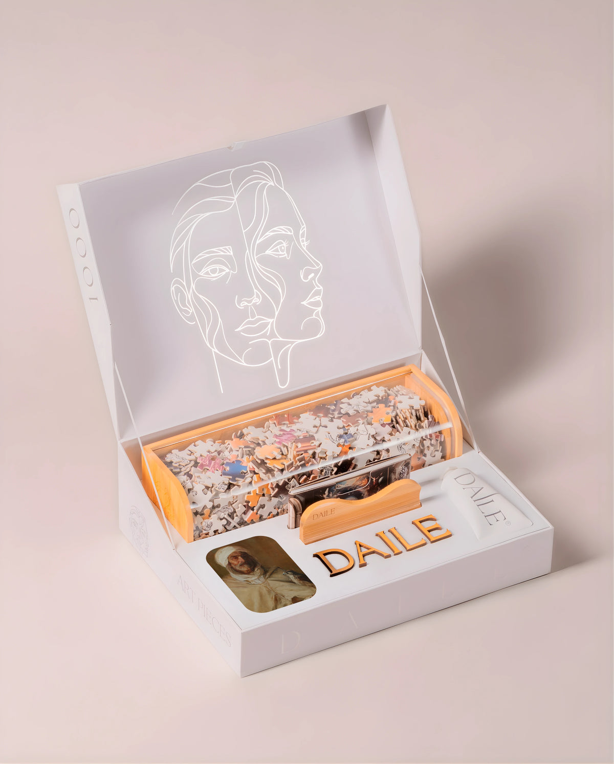 DAILE Classic gift box, open, without candle #set:classic