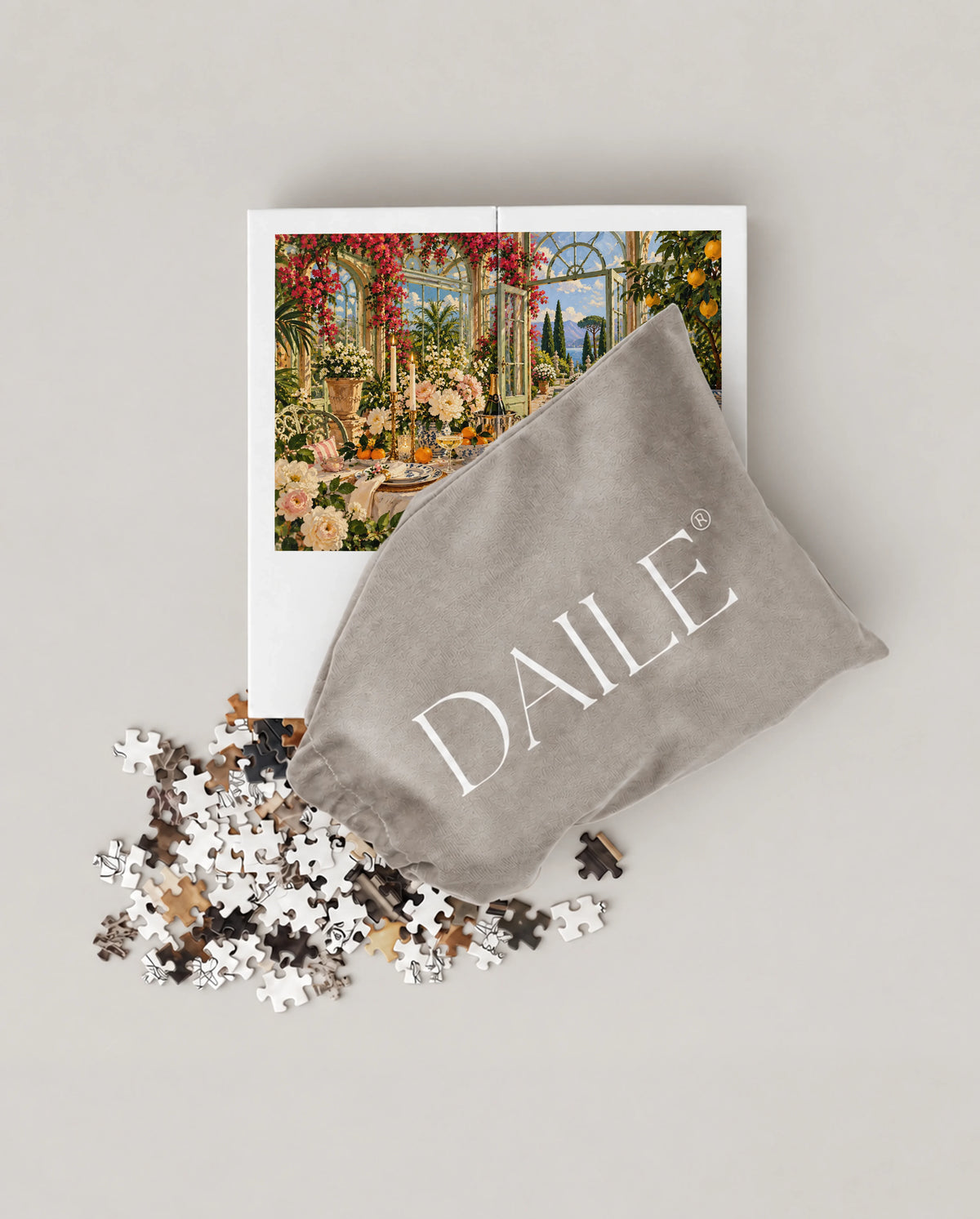 DAILE Mini set seen from above with pouch #set:mini