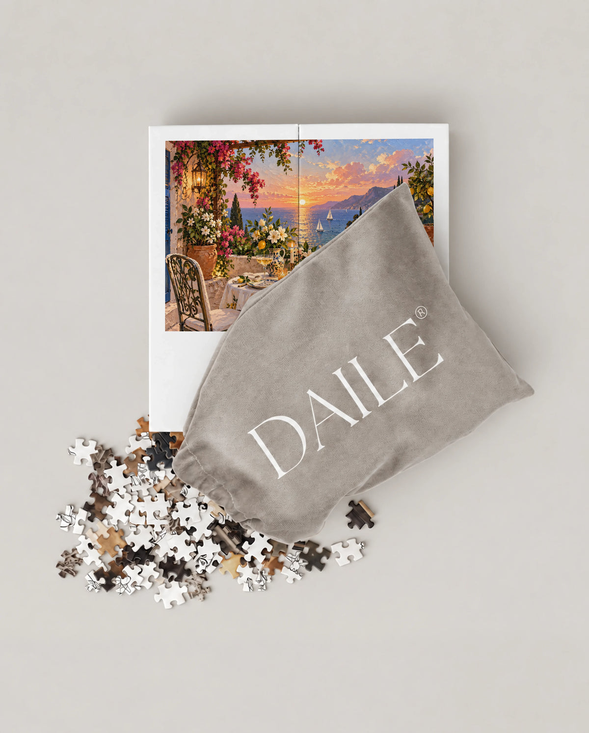 DAILE Mini set seen from above with pouch #set:mini