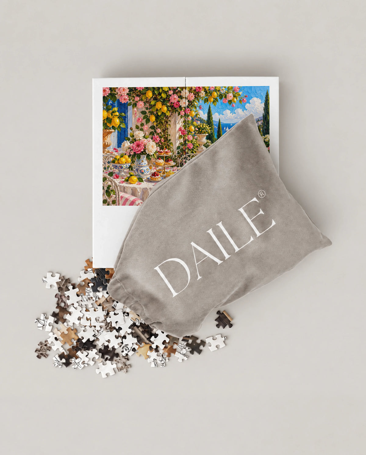 DAILE Mini set seen from above with pouch #set:mini