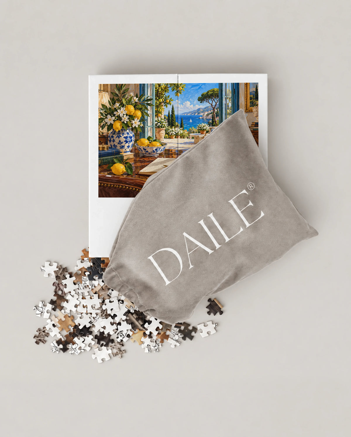 DAILE Mini set seen from above with pouch #set:mini
