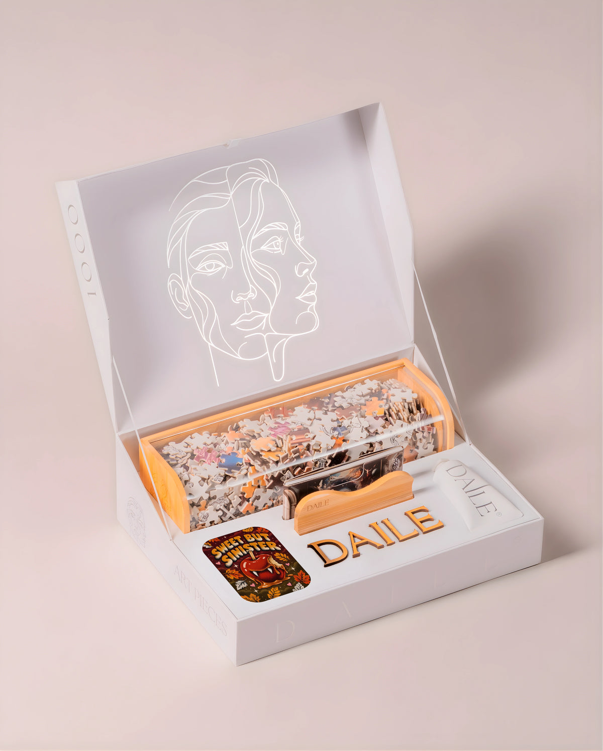 DAILE Classic gift box, open, without candle