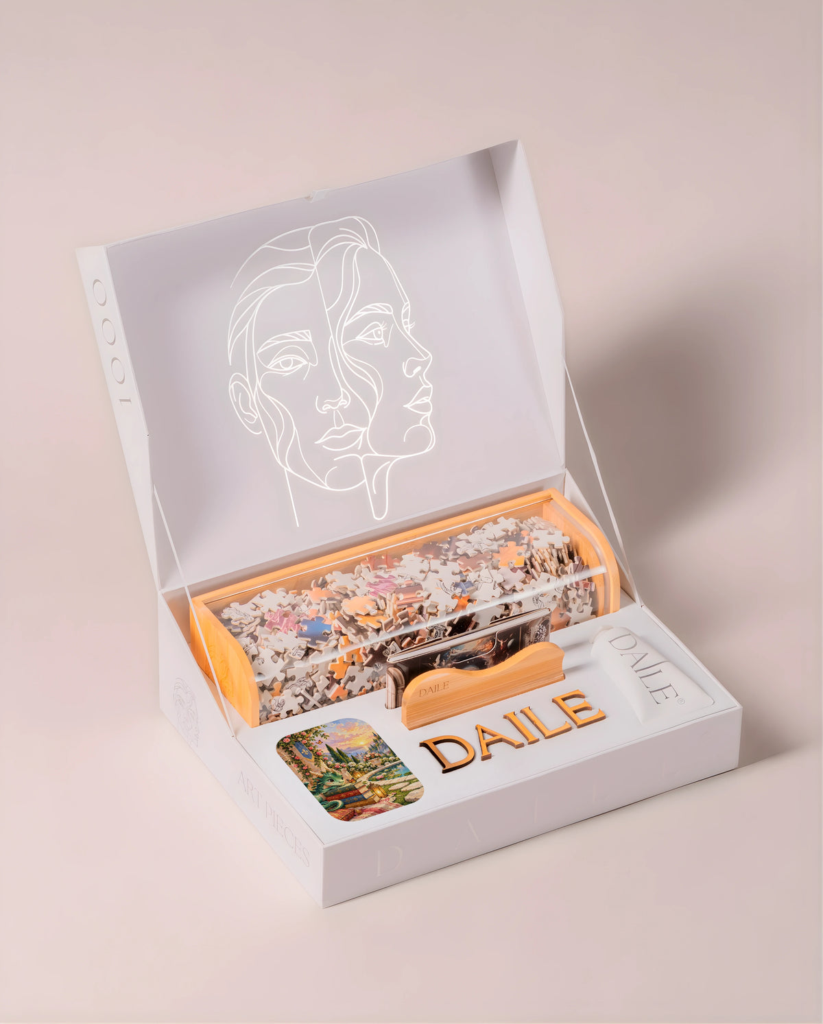 DAILE Classic gift box, open, without candle #set:classic