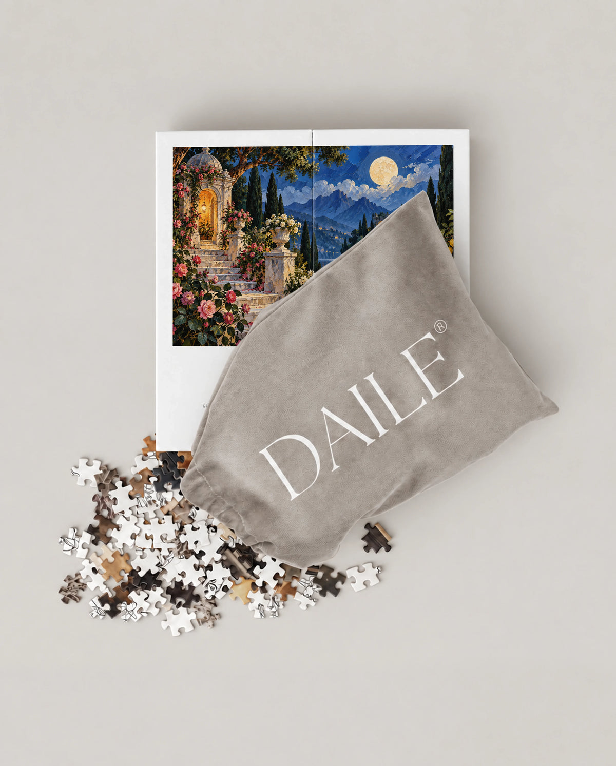 DAILE Mini set seen from above with pouch #set:mini