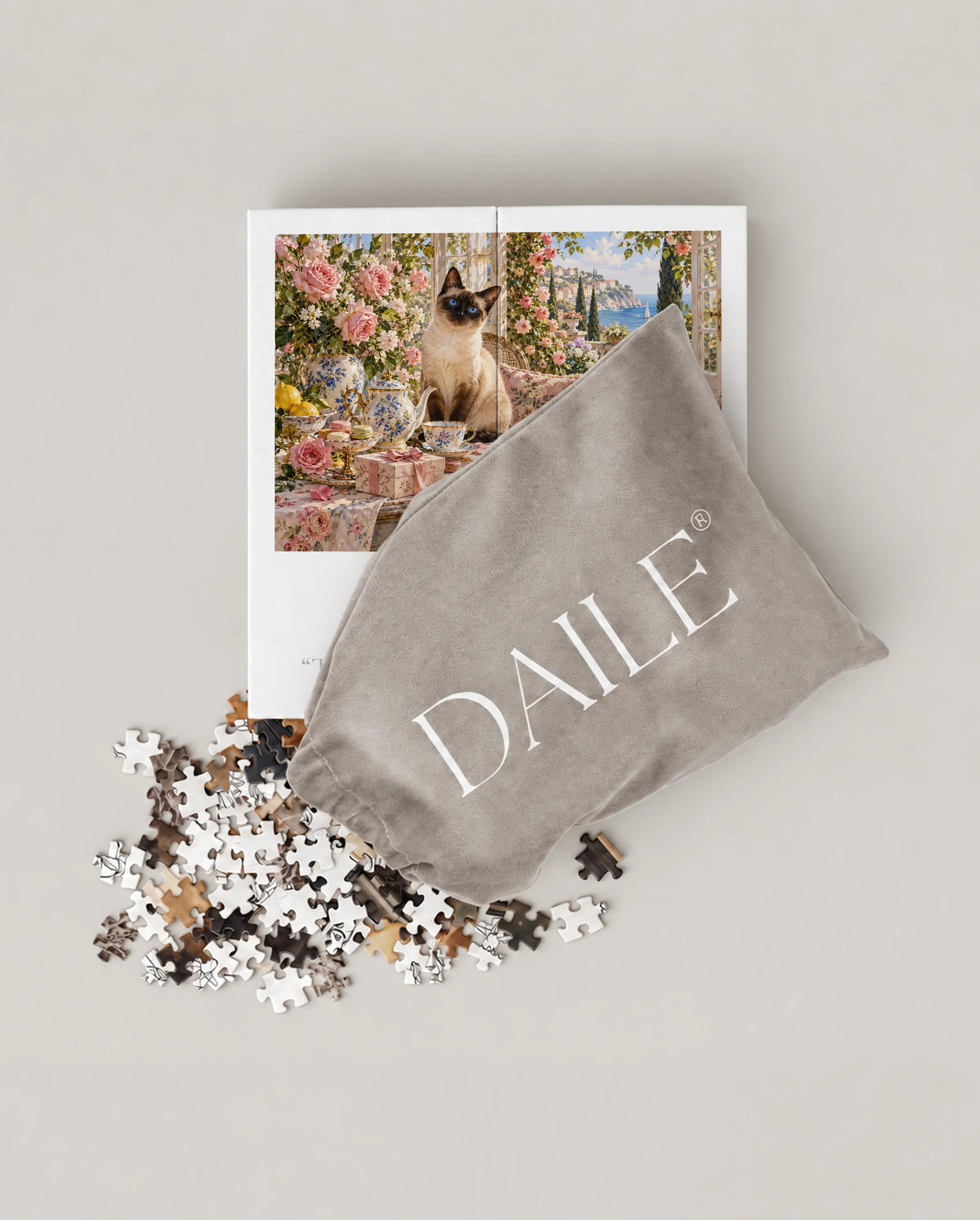 DAILE Mini set seen from above with pouch #set:mini