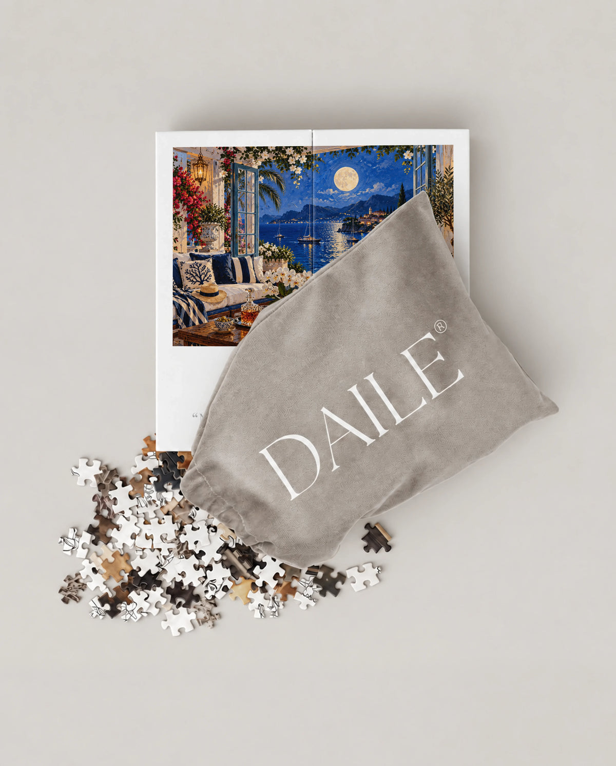 DAILE Mini set seen from above with pouch #set:mini