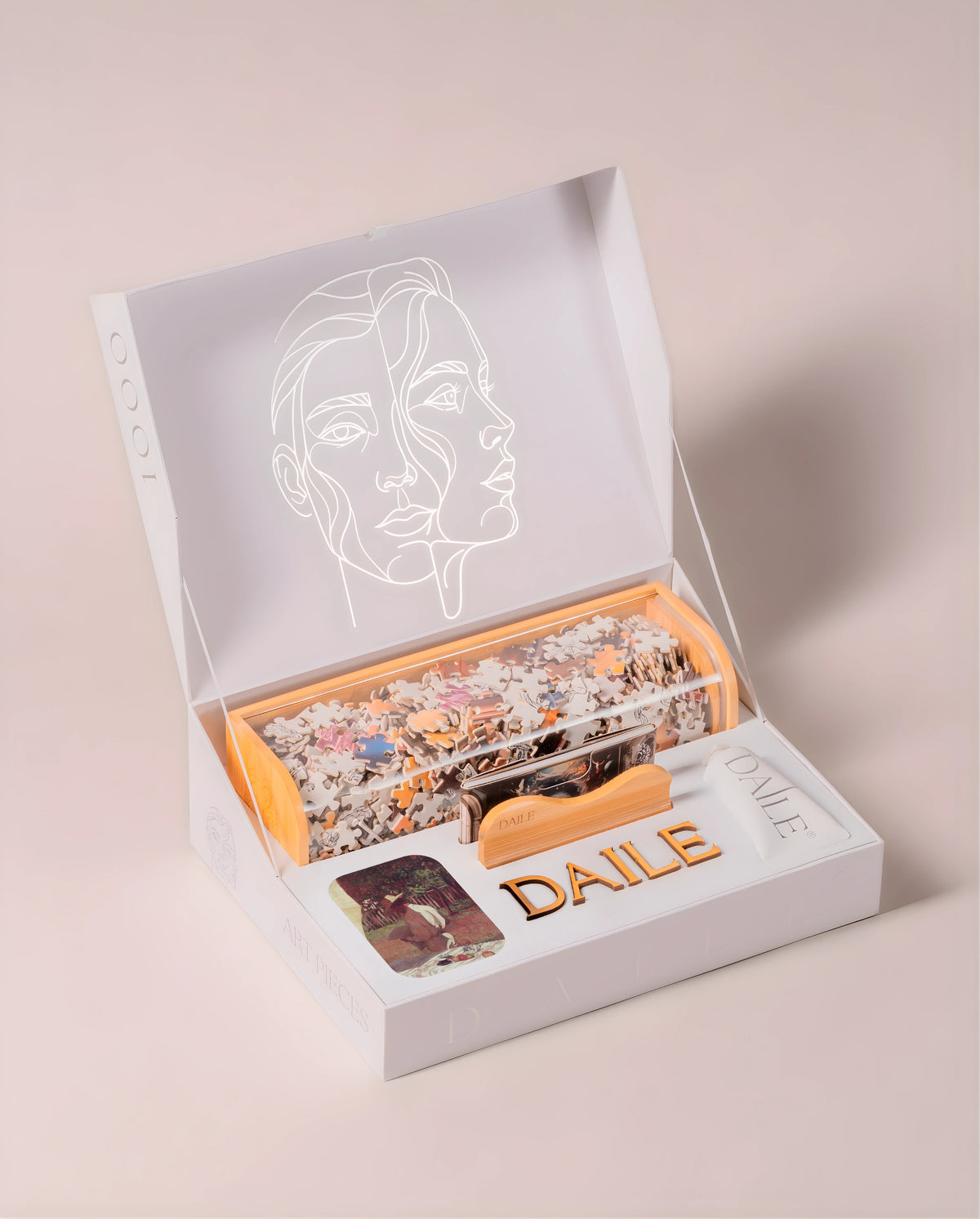 DAILE Classic gift box, open, without candle #set:classic