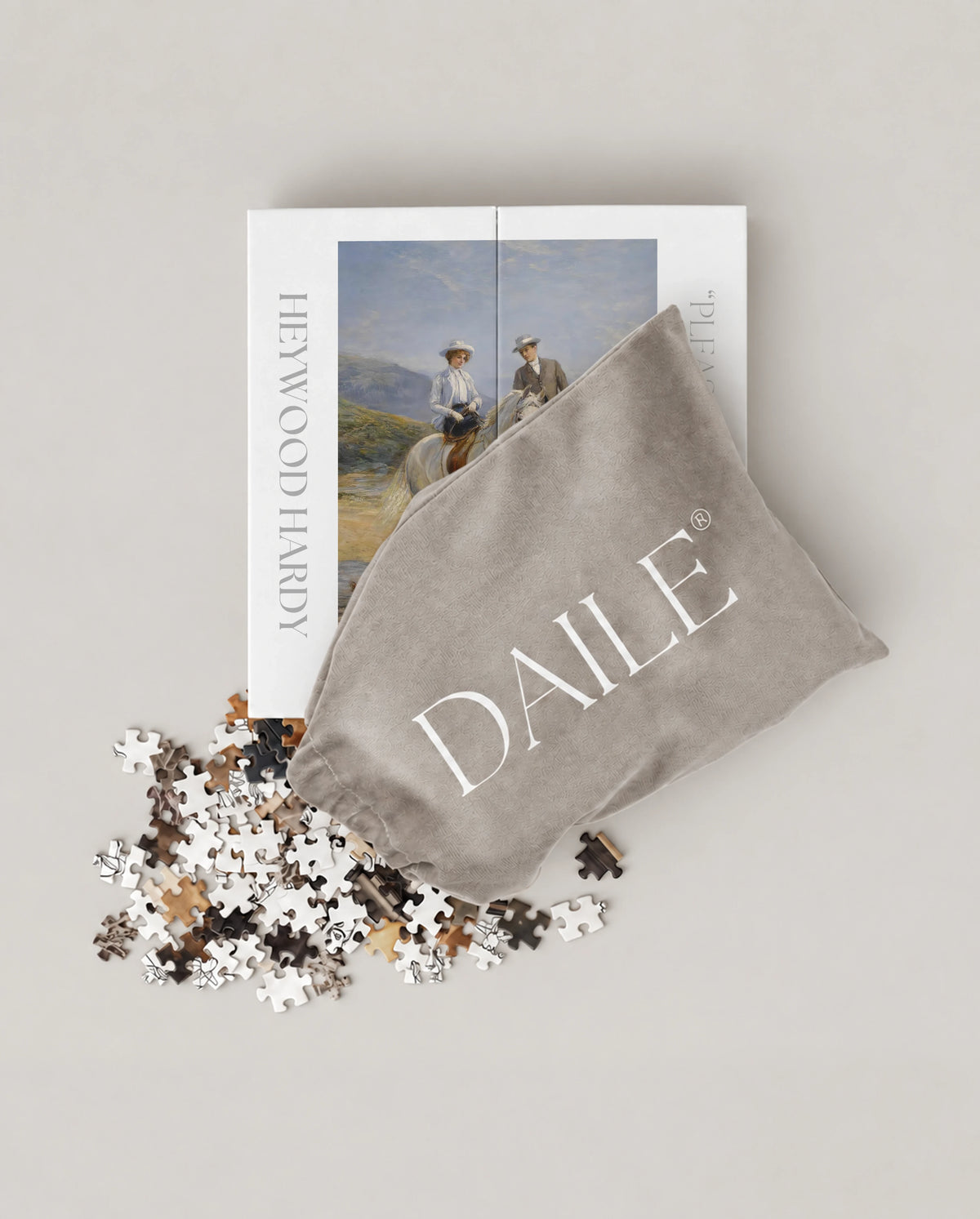 DAILE Mini set seen from above with pouch #set:mini