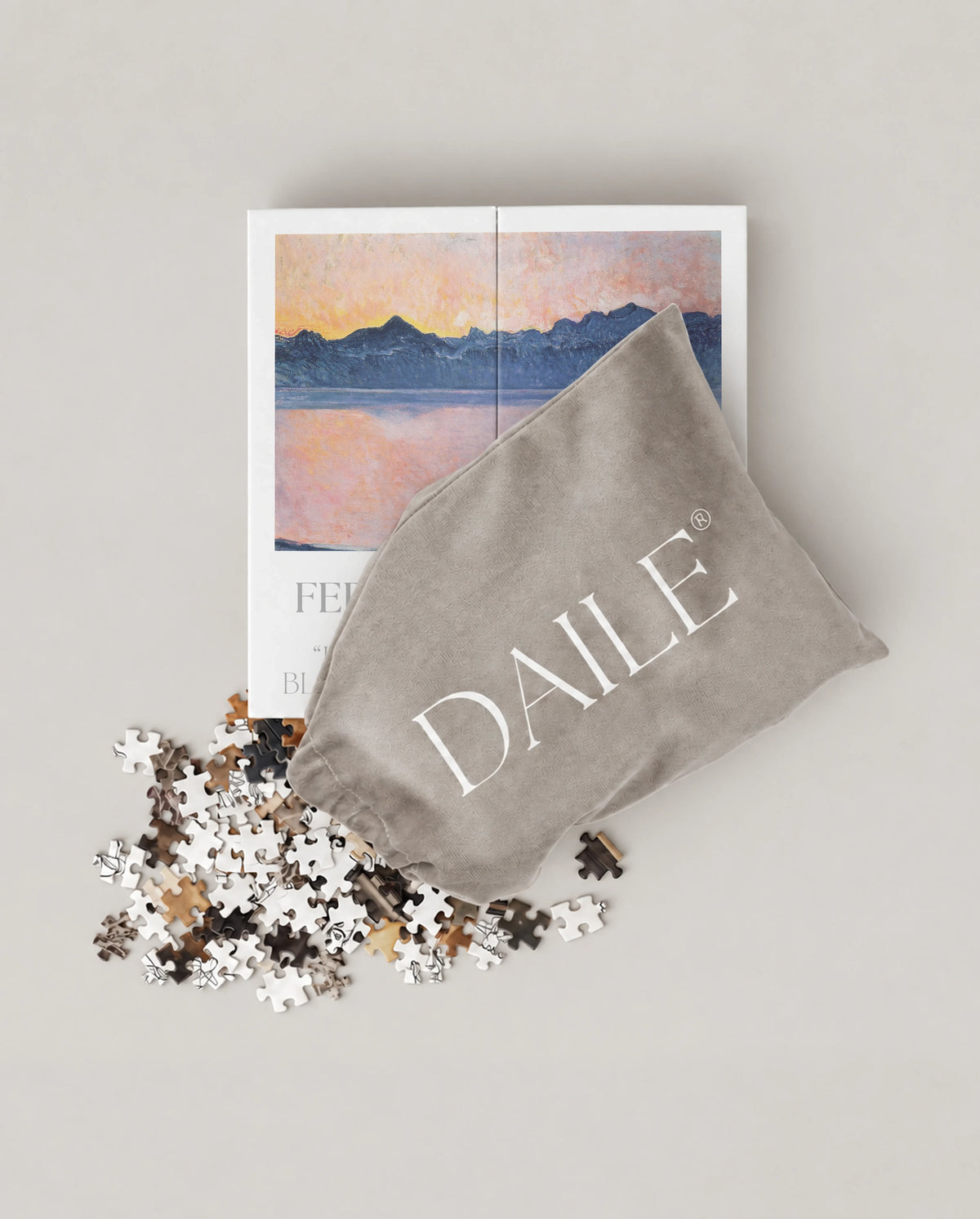 DAILE Mini set seen from above with pouch #set:mini