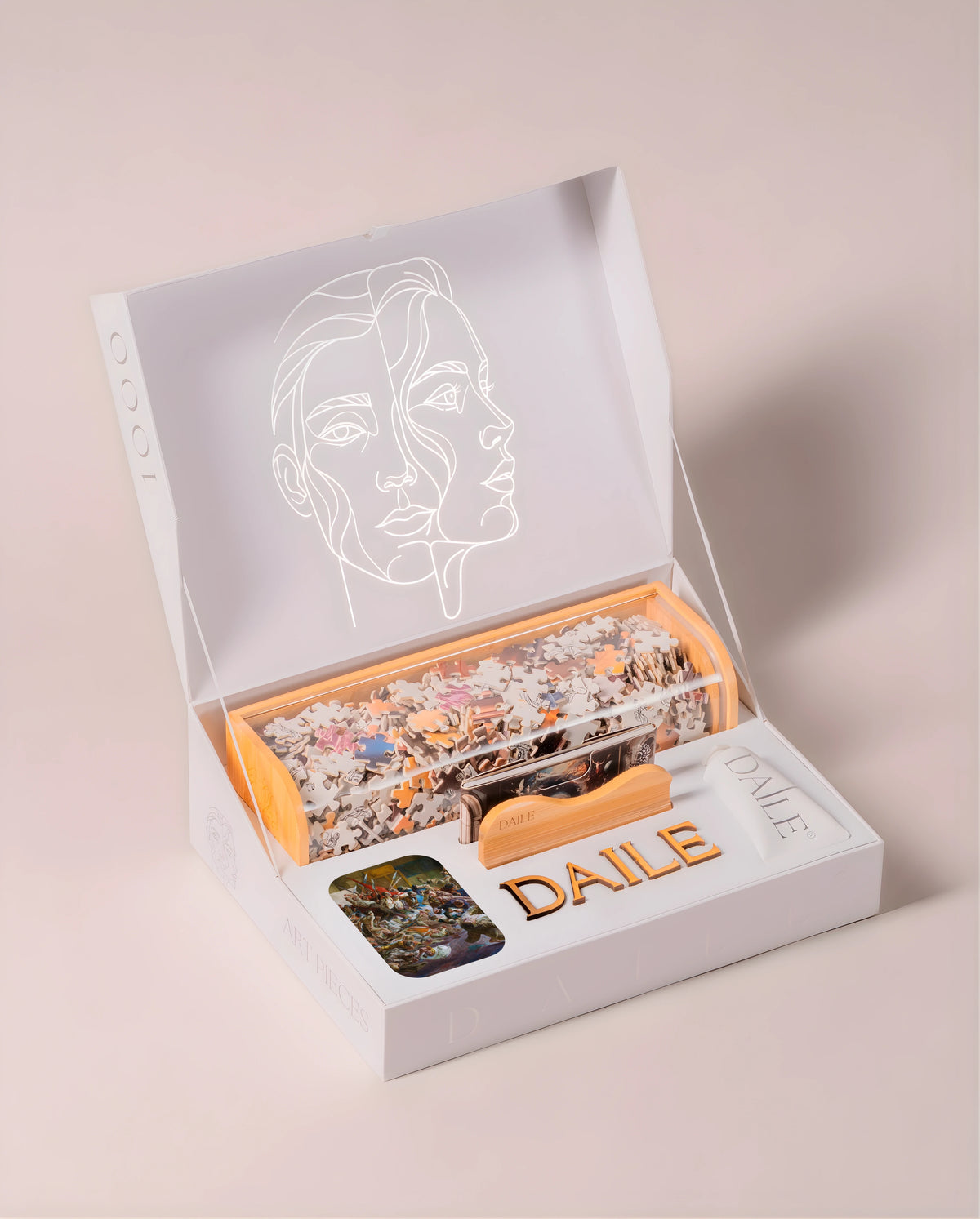 DAILE Classic gift box, open, without candle #set:classic