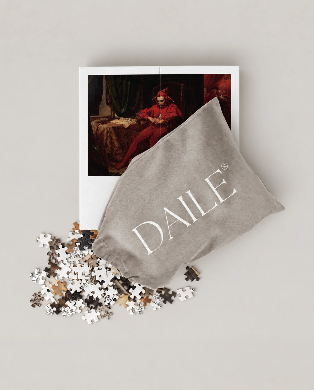 DAILE Mini set seen from above with pouch #set:mini