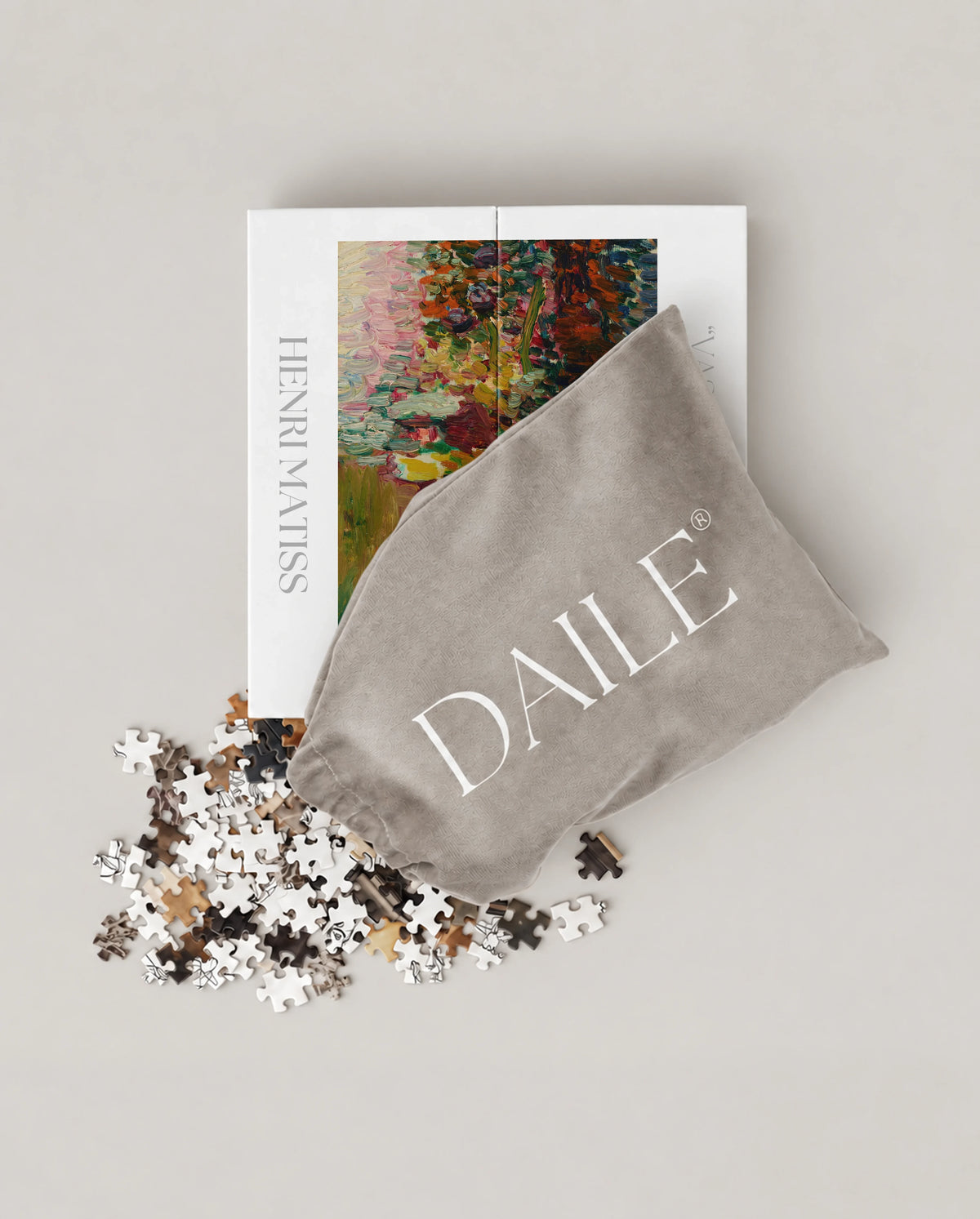 DAILE Mini set seen from above with pouch #set:mini