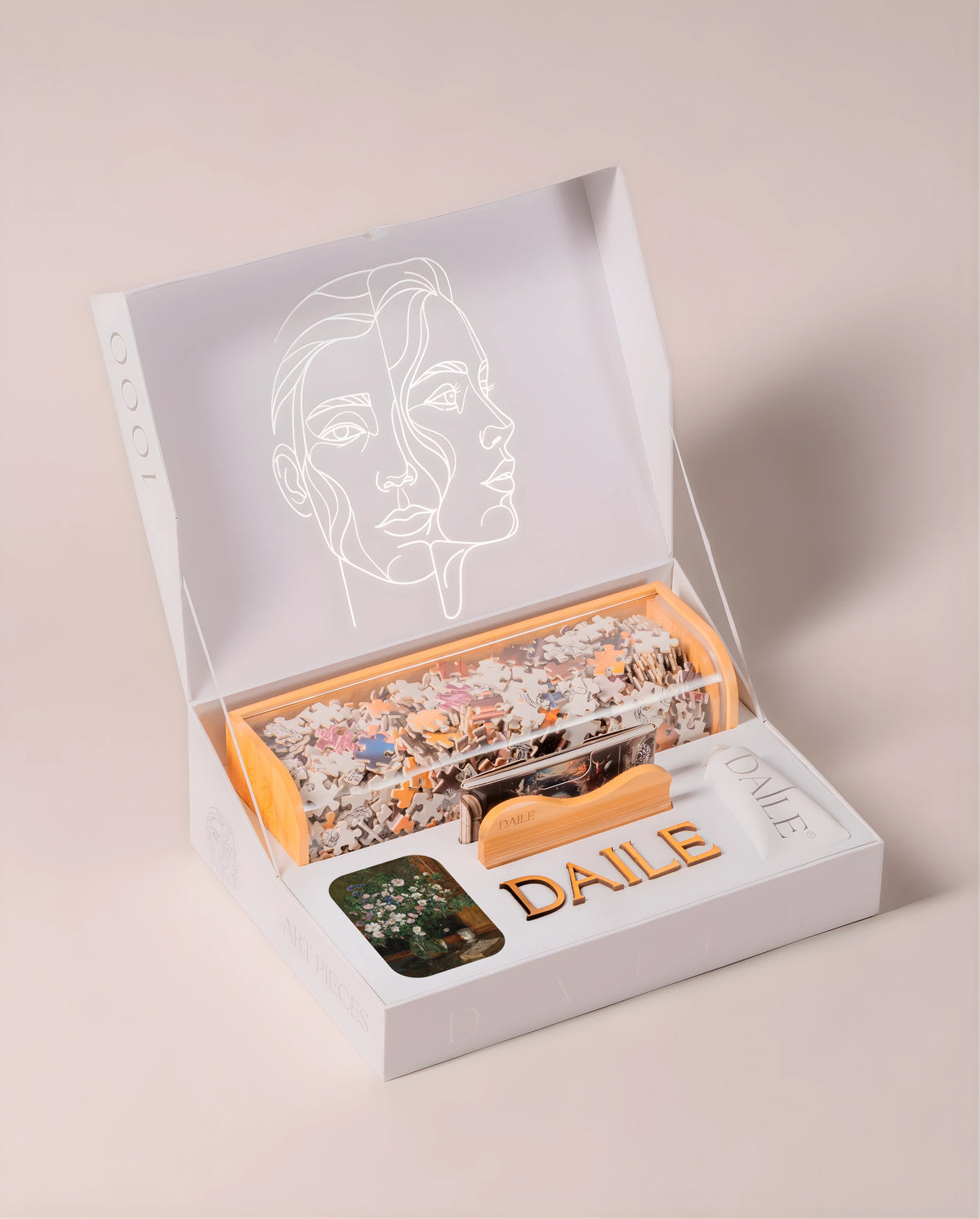 DAILE Classic gift box, open, without candle #set:classic