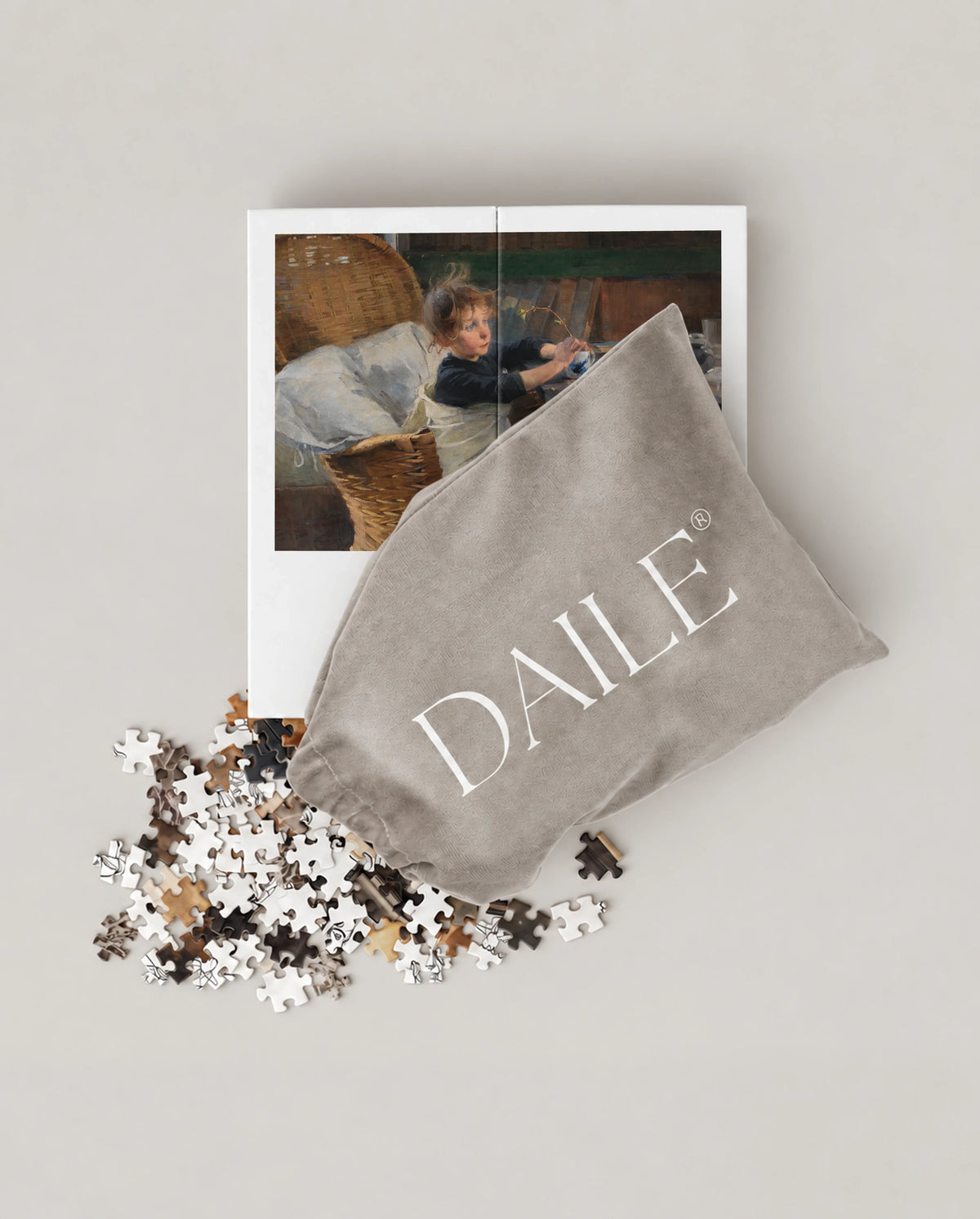 DAILE Mini set seen from above with pouch #set:mini