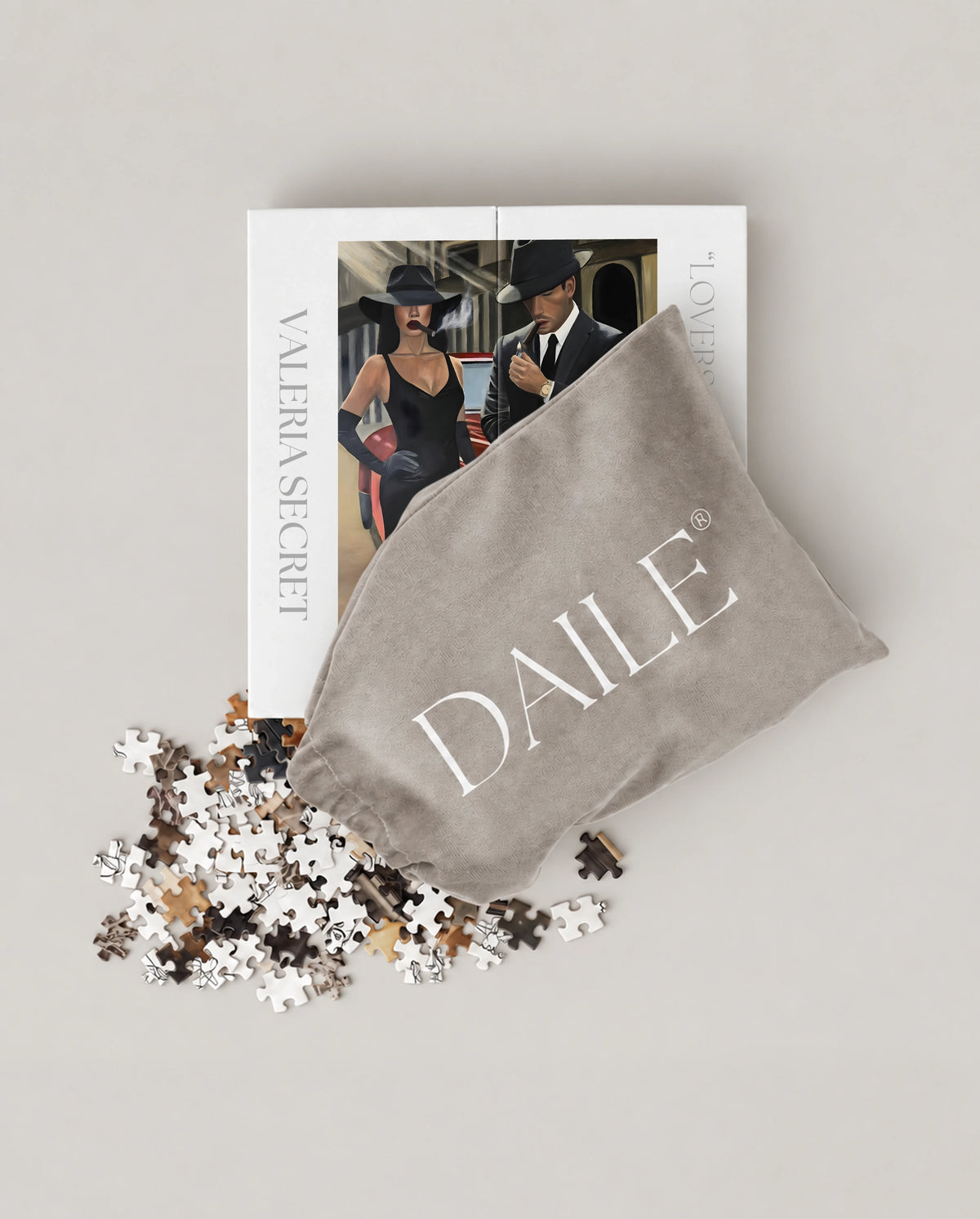 DAILE Mini set seen from above with pouch #set:mini
