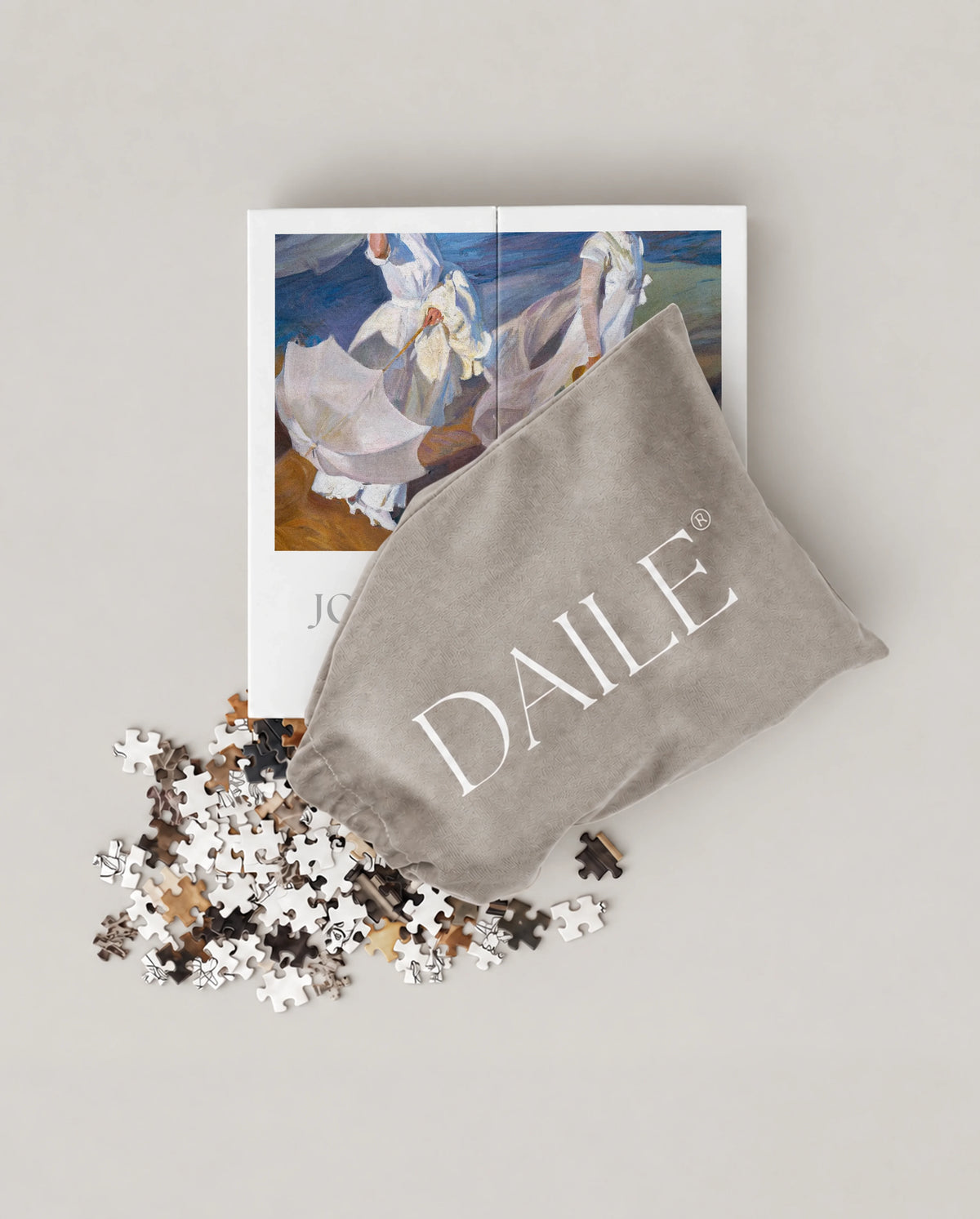 DAILE Mini set seen from above with pouch #set:mini