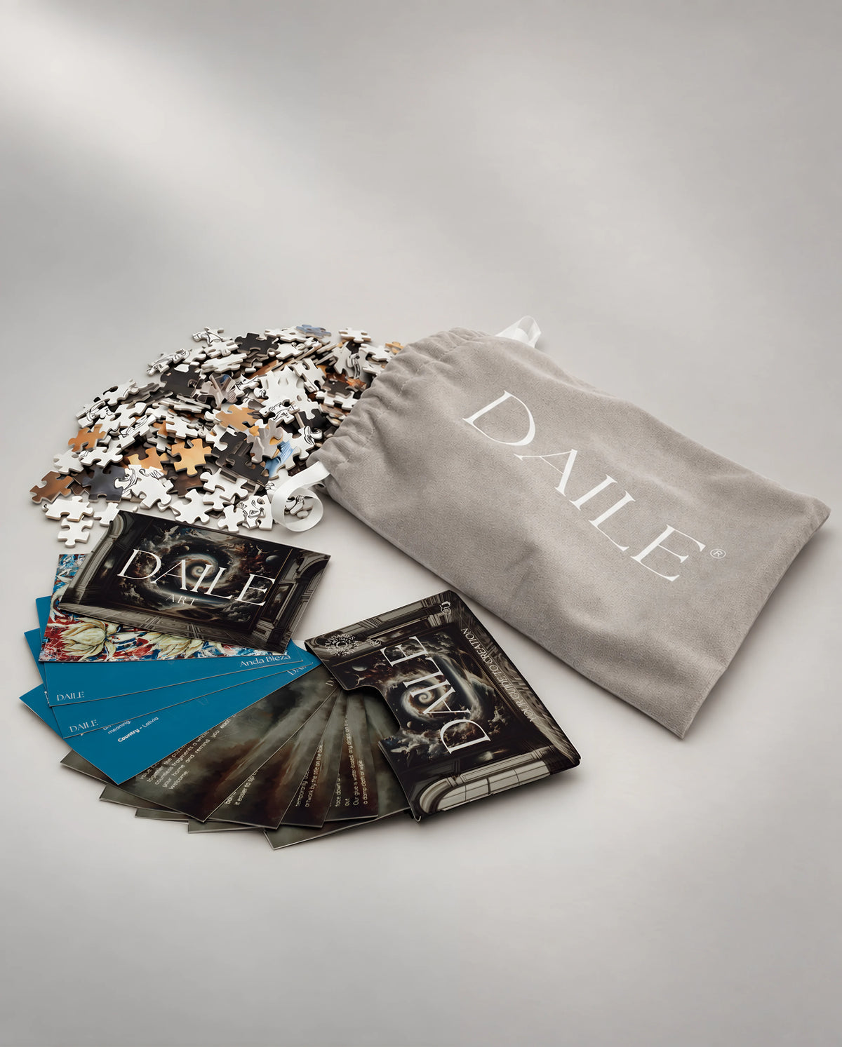Puzzle pieces, pouch and artist cards #set:mini